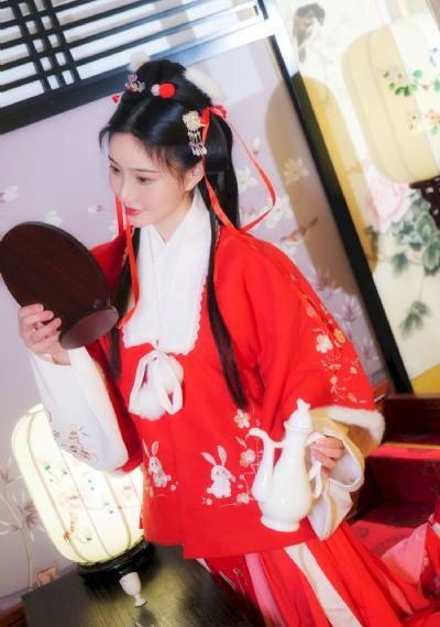 高压监狱未删减