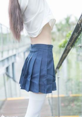 美女老板的贴身男保镖短剧