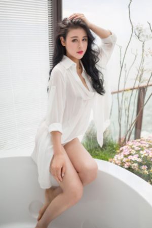 按摩院的女大学生