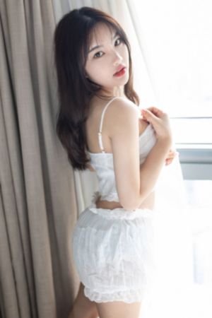 伦理年轻老师bd蜜桃成熟时